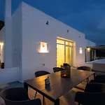 Nereids Villa *