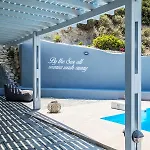 Nereids Villa *