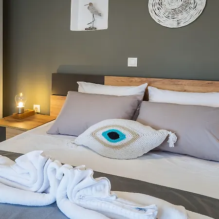 Nereids Parikia (Paros)