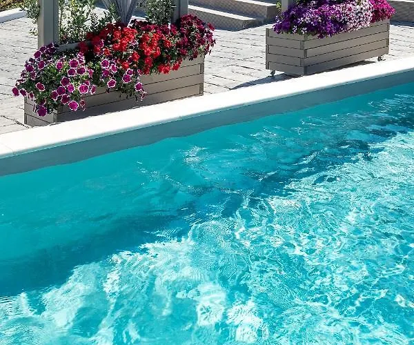 Nereids Parikia (Paros)